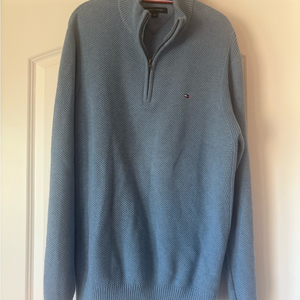 Tommy Hilfiger Men's Blue Sweater Quarterzip